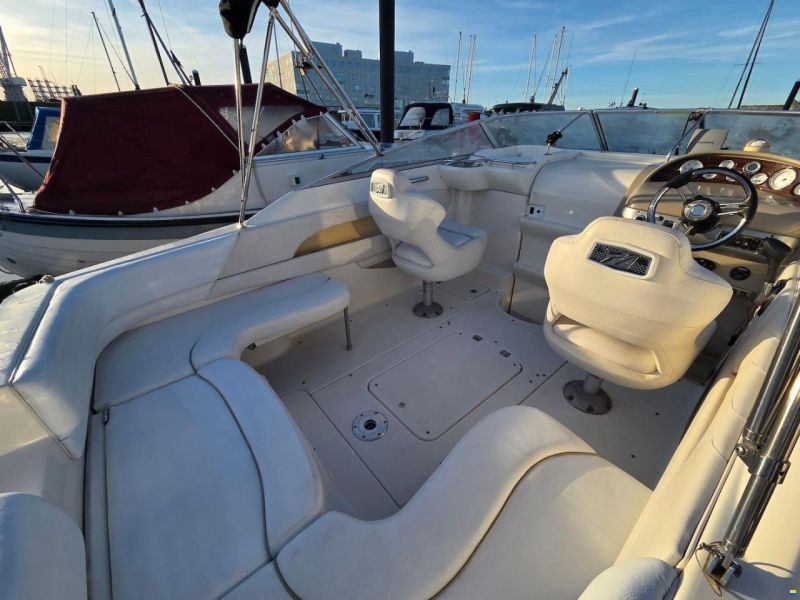 Larson 220 Cabrio Cuddy