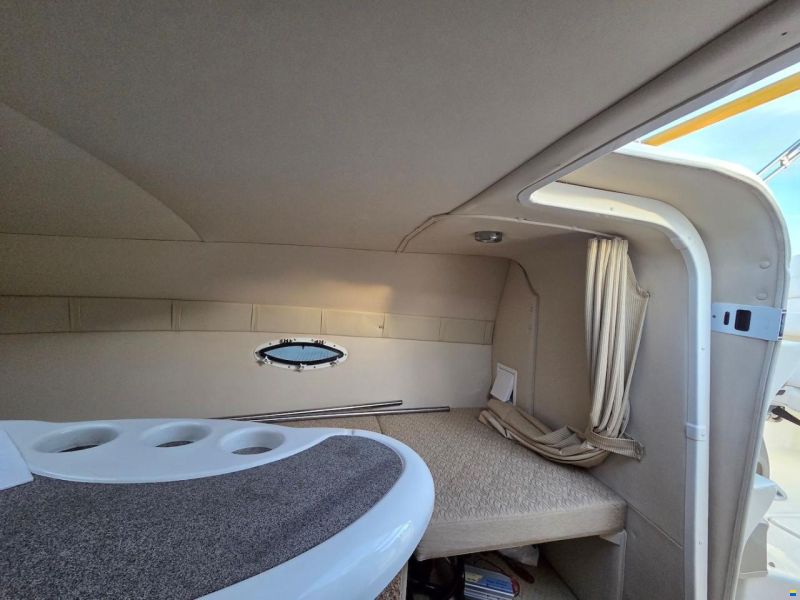 Larson 220 Cabrio Cuddy