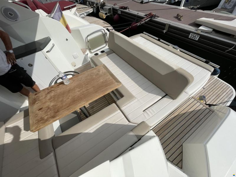 Jeanneau Leader 36