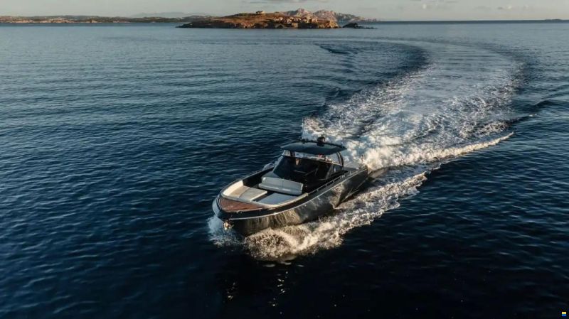 Cantieri Navali del Mediterraneo Contine