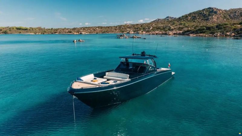 Cantieri Navali del Mediterraneo Contine