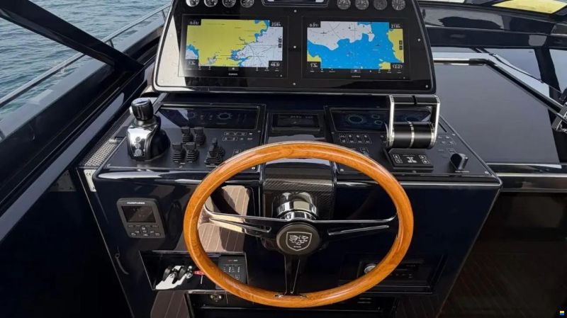 Cantieri Navali del Mediterraneo Contine