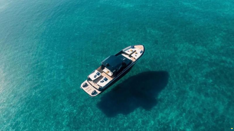 Cantieri Navali del Mediterraneo Contine