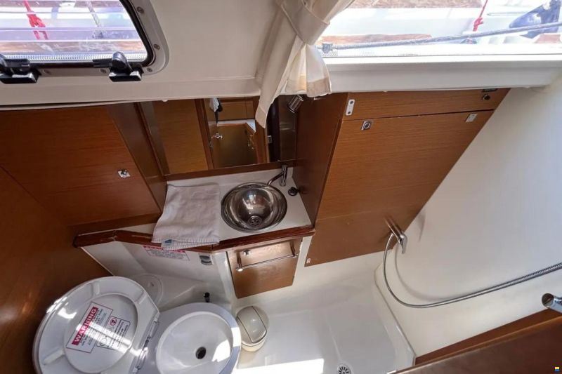 Jeanneau Sun Odyssey 389