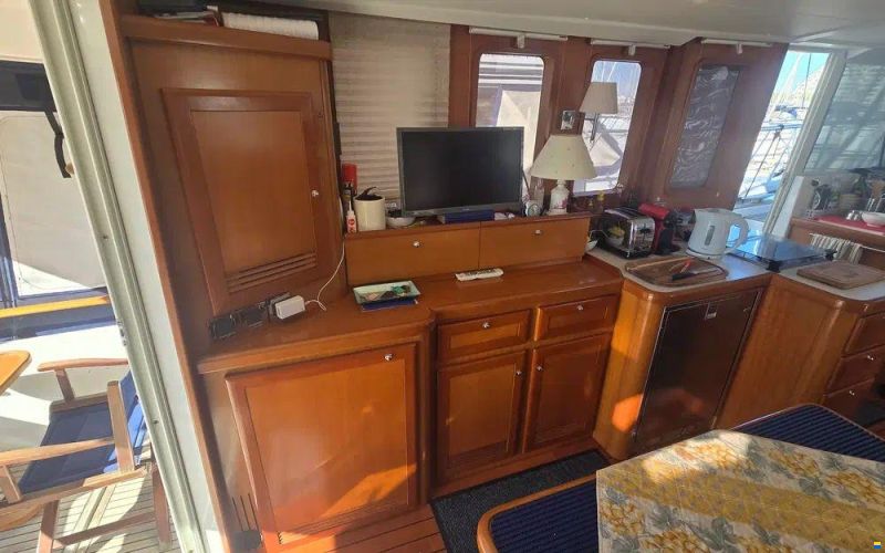Beneteau Swift Trawler 42