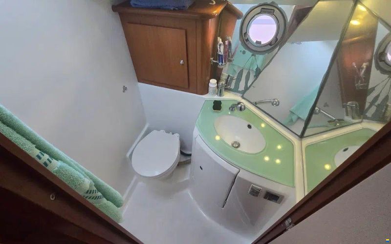 Beneteau Swift Trawler 42