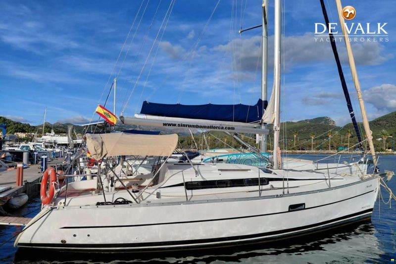Beneteau Oceanis 323