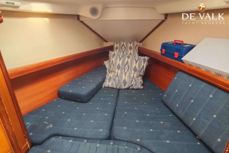 Beneteau Oceanis 323