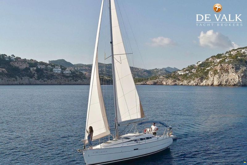 Beneteau Oceanis 323
