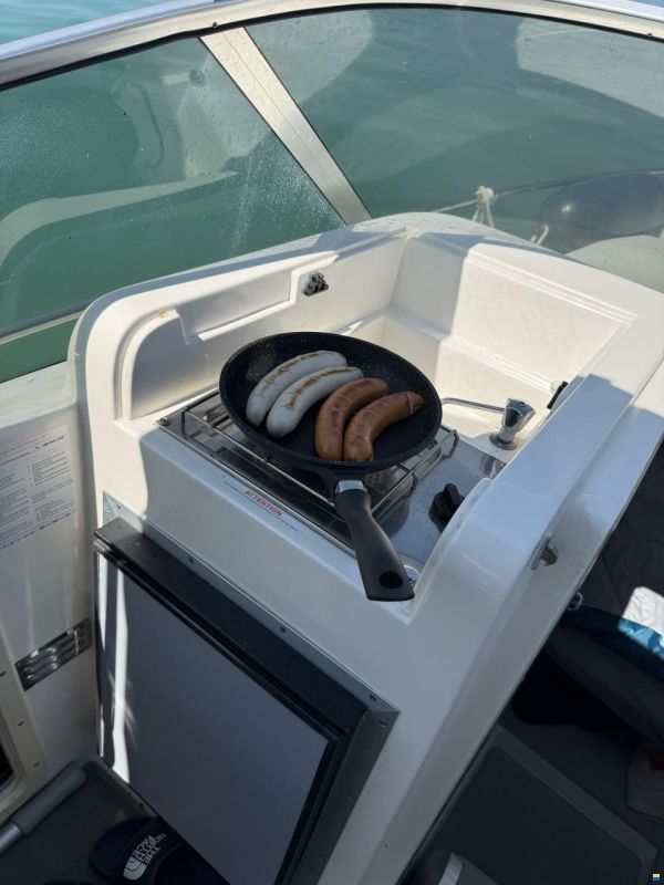 Acquaviva Bateau moteur aquaviva