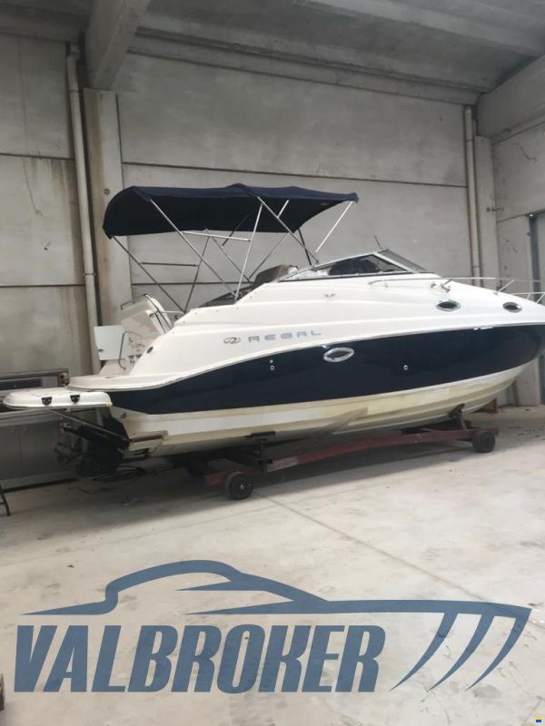 Regal Marine COMMODORE 2665