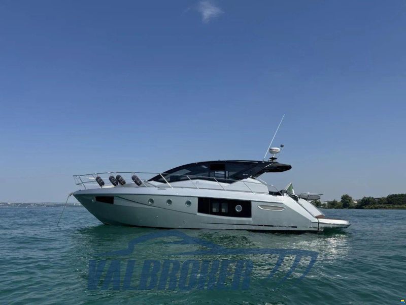 Cranchi M 44 HT