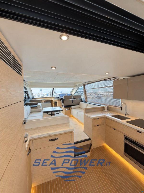 Beneteau Monte Carlo 52 fly