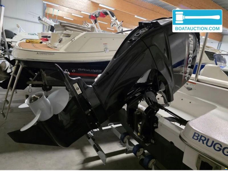 Glastron GT160