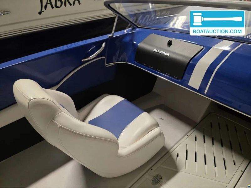 Glastron GT160