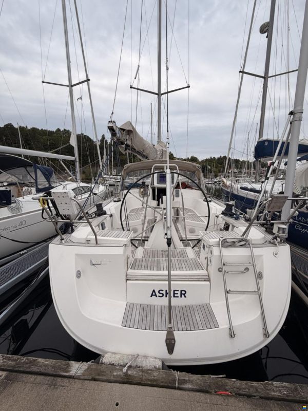 Dufour 44