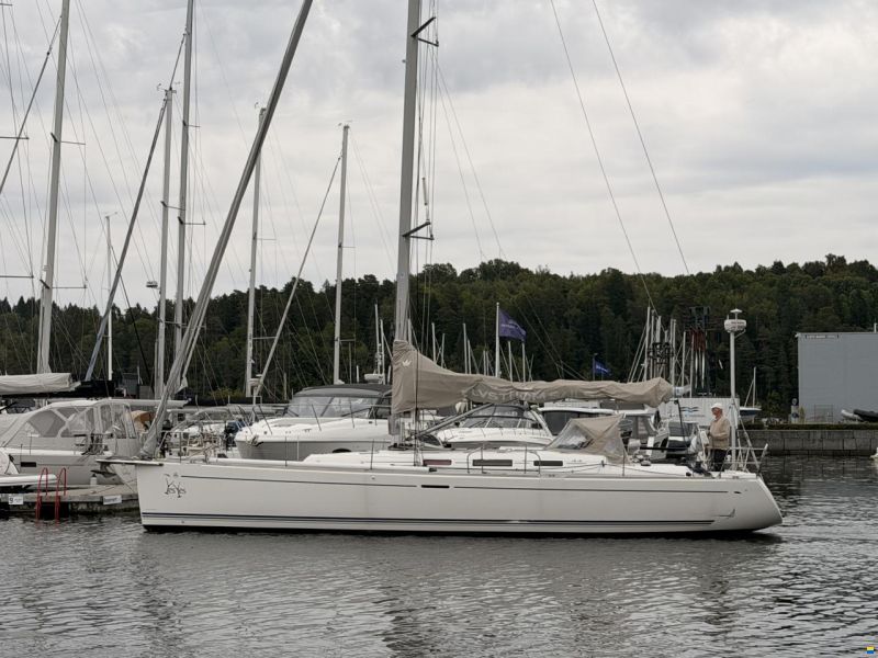 Dufour 44