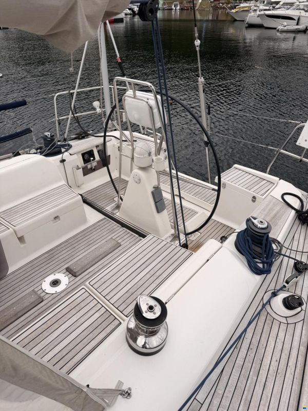 Dufour 44