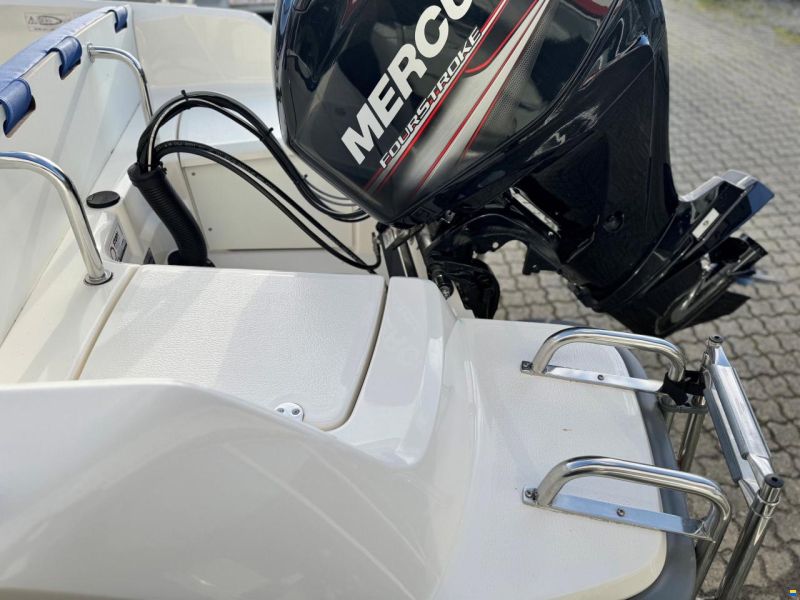 Ryds 488VI Sport med 50 hk Mercury-EFI 4 takt