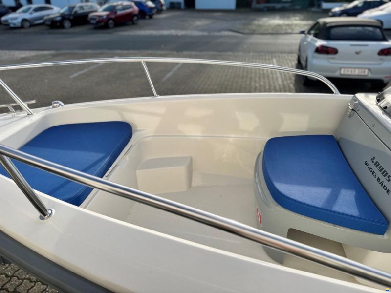 Ryds 488VI Sport med 50 hk Mercury-EFI 4 takt