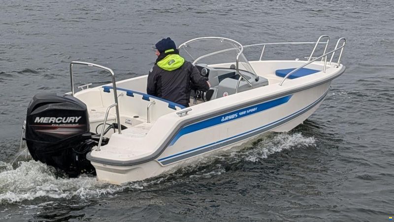 Ryds 488VI Sport med 50 hk Mercury-EFI 4 takt