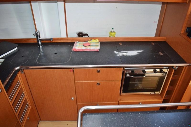 Bavaria Cruiser 55