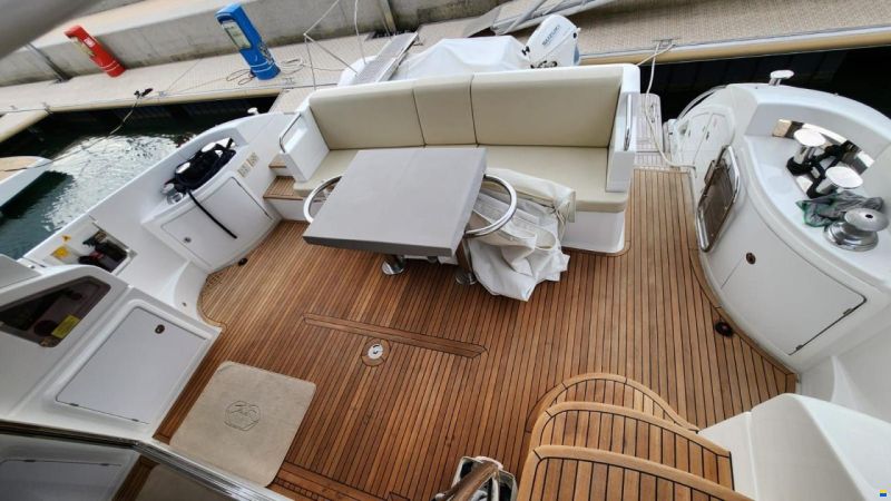 Azimut 60