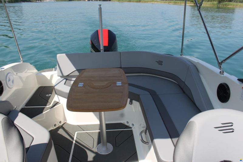 Bayliner V20 OE