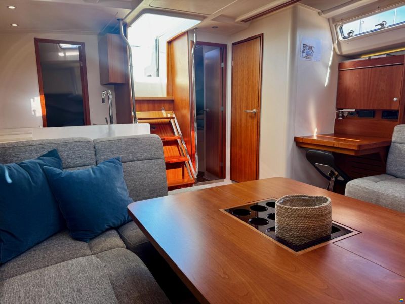 Hanse 455