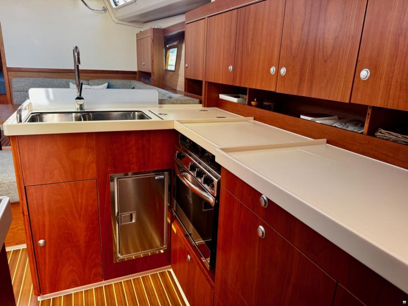 Hanse 455