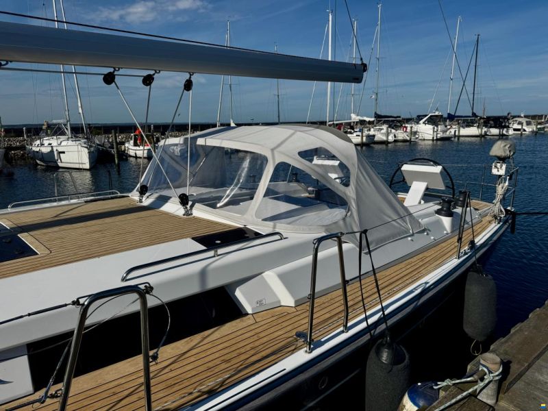Hanse 455
