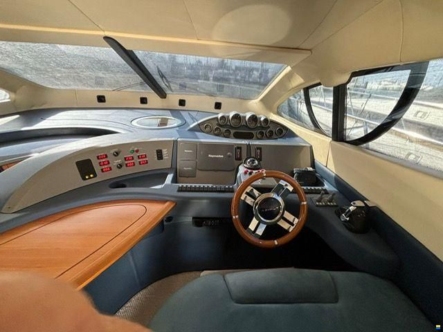 Azimut 50