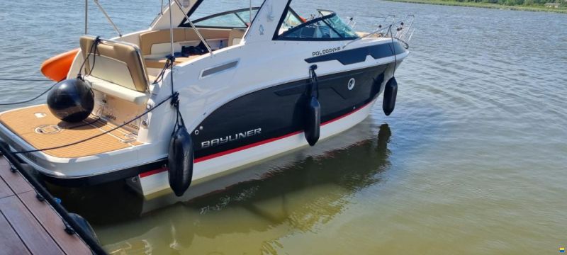 Bayliner Ciera 8