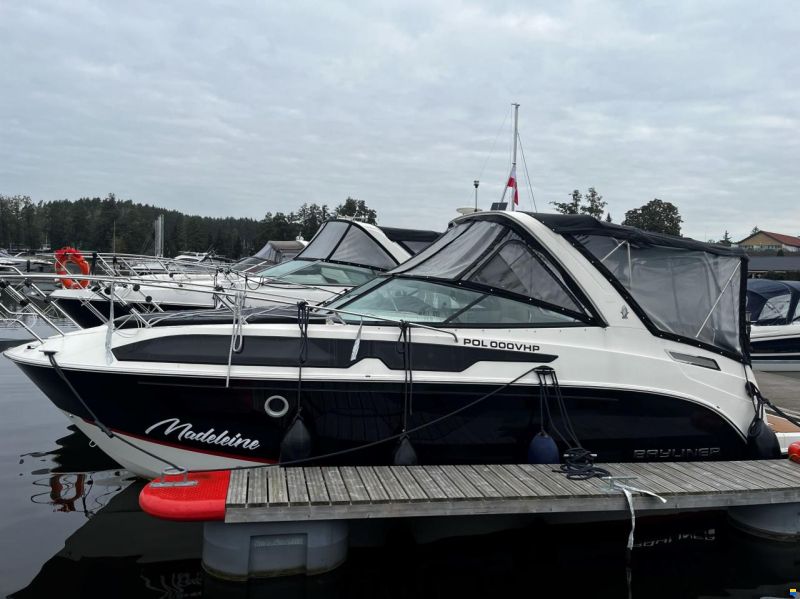 Bayliner Ciera 8