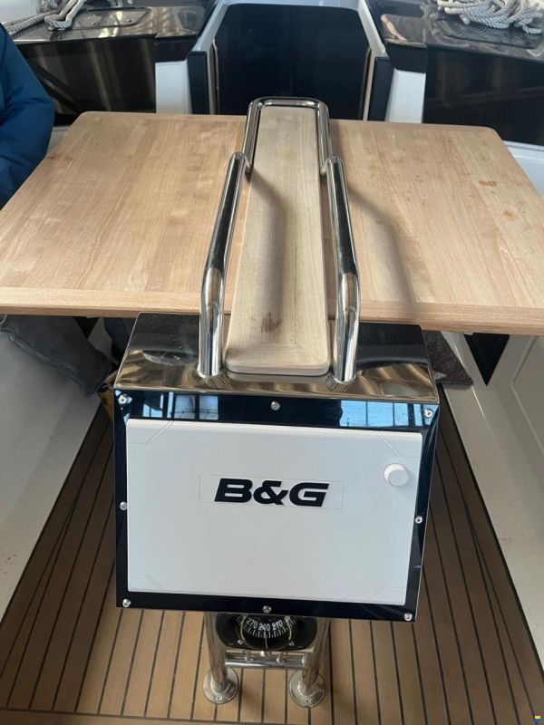 Hanse 388