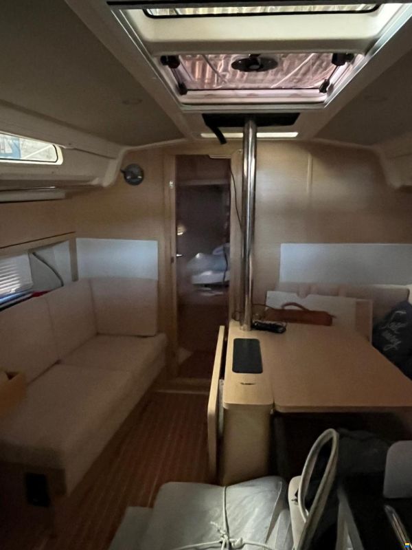Hanse 388