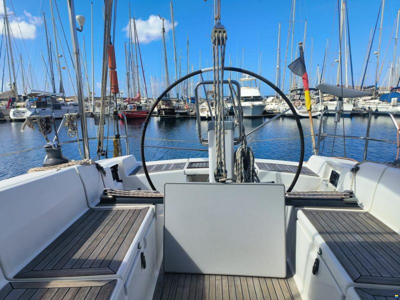 Hanse 400