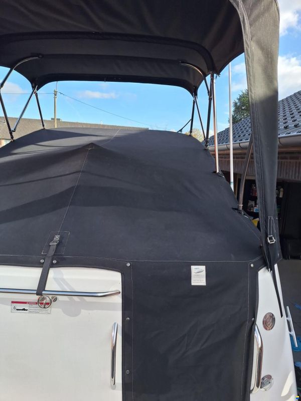 Bayliner 245 cruiser