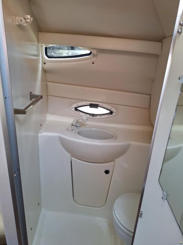 Bayliner 245 cruiser