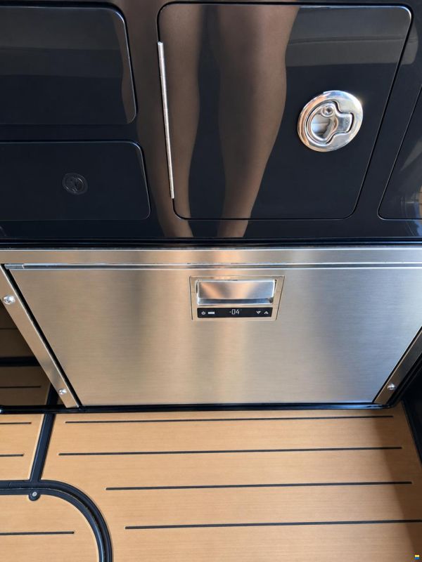 Rafnar 1200 Cabin