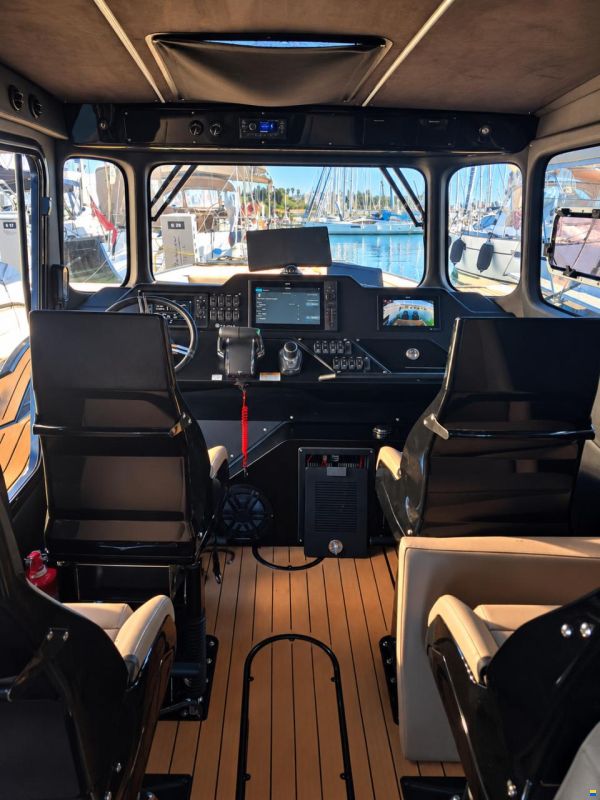 Rafnar 1200 Cabin