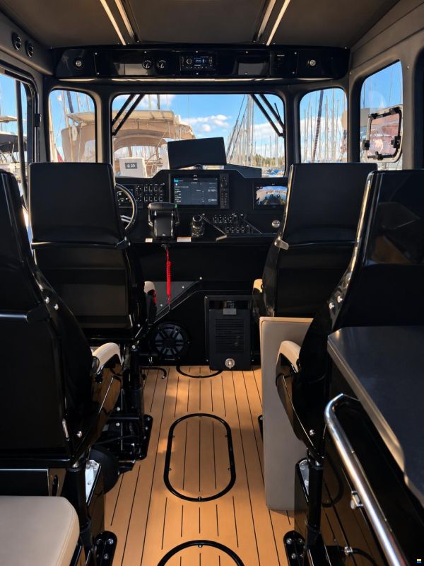 Rafnar 1200 Cabin