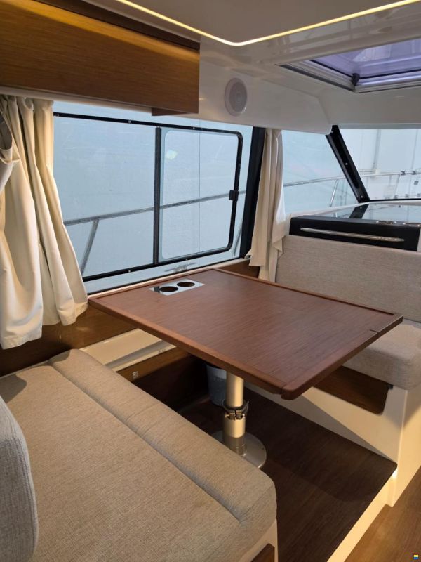 Jeanneau Merry Fisher 1095