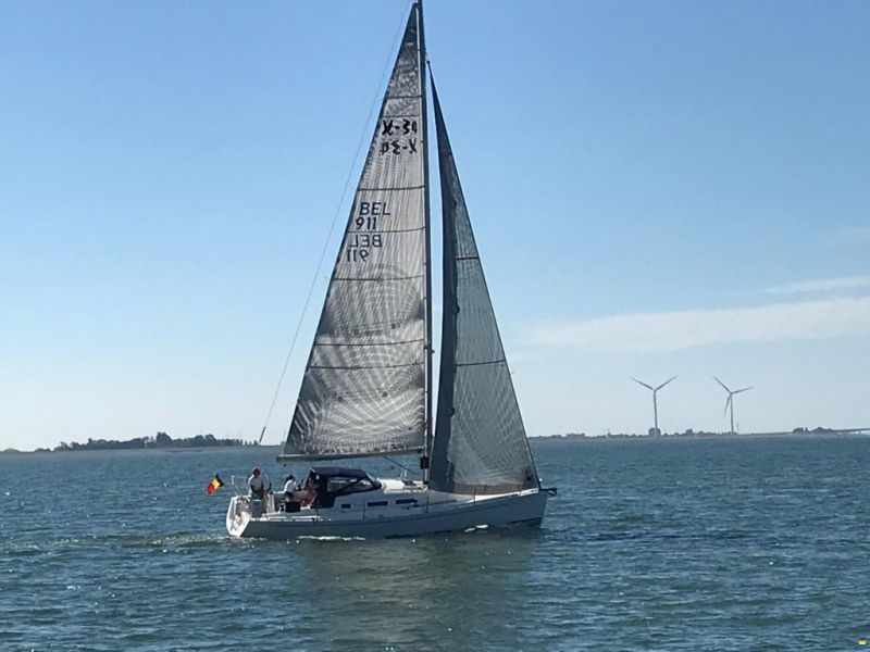 X-Yachts X-34