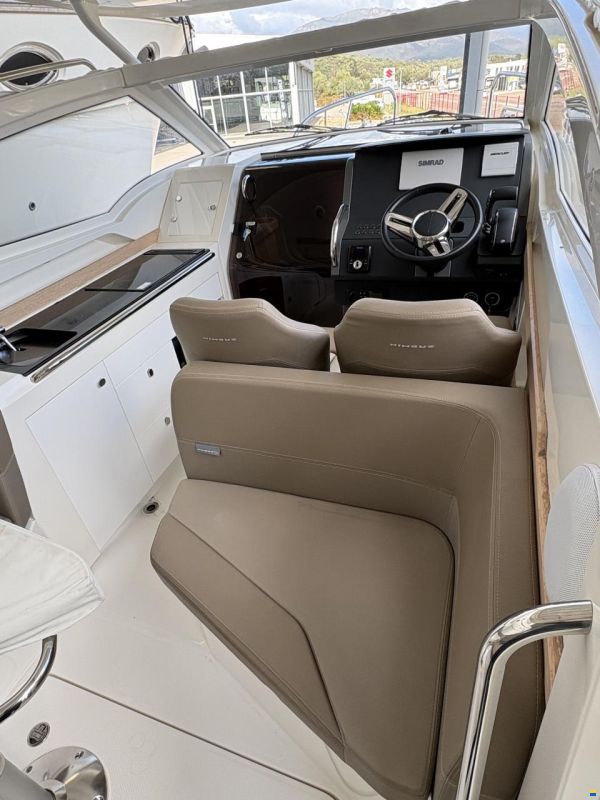Nimbus W9
