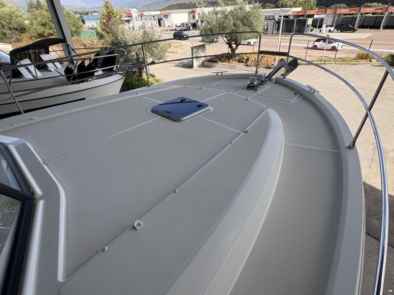 Beneteau Swift Trawler 35