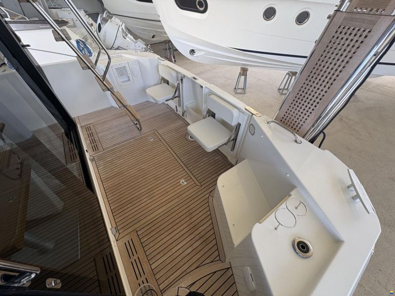 Beneteau Swift Trawler 35