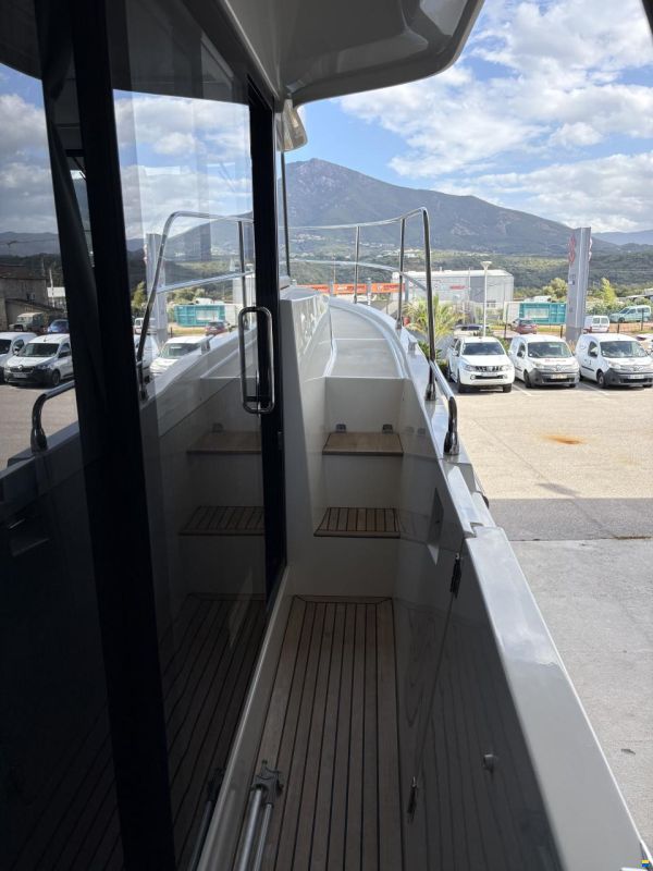 Beneteau Swift Trawler 35