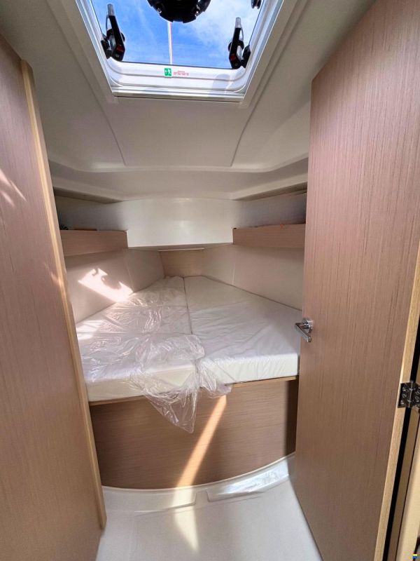 Beneteau Oceanis 30.1