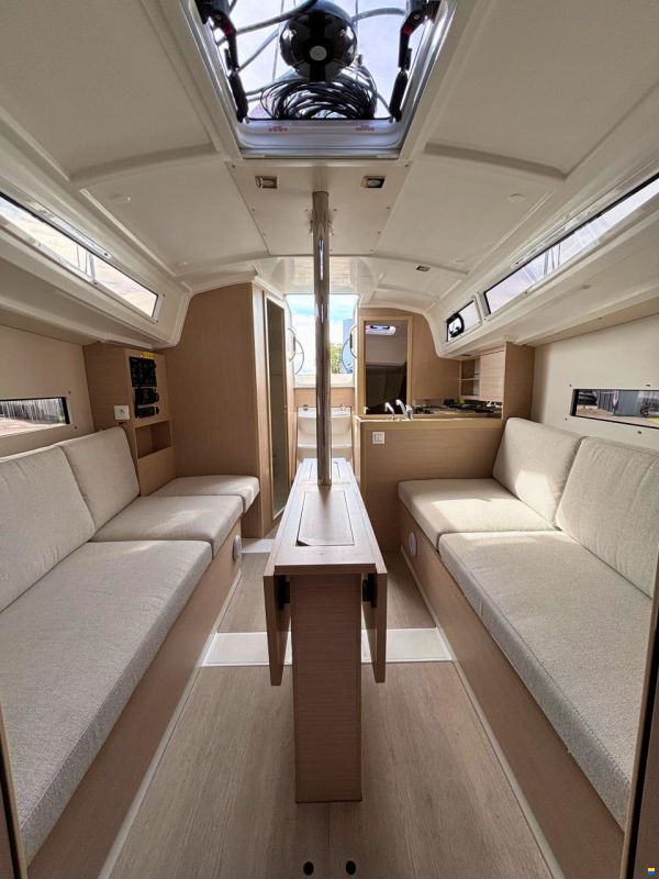 Beneteau Oceanis 30.1